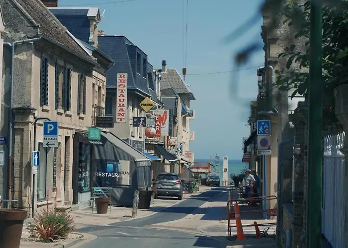 Apartment Duplex Luc Sur Mer, En Face De La *
