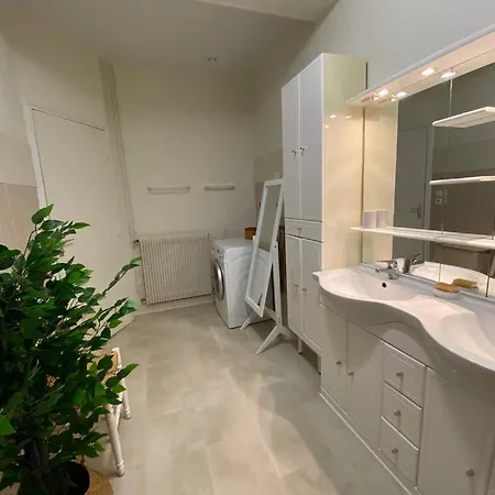 Duplex Luc Sur Mer, En Face De La *