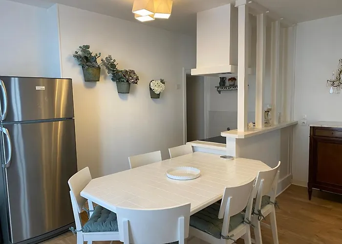 Duplex Luc Sur Mer, En Face De La *